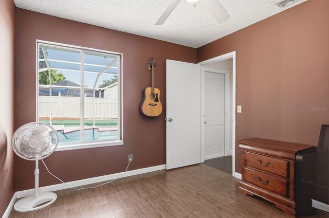 970 VALLEY VIEW CIRCLE, Palm Harbor, FL 34684