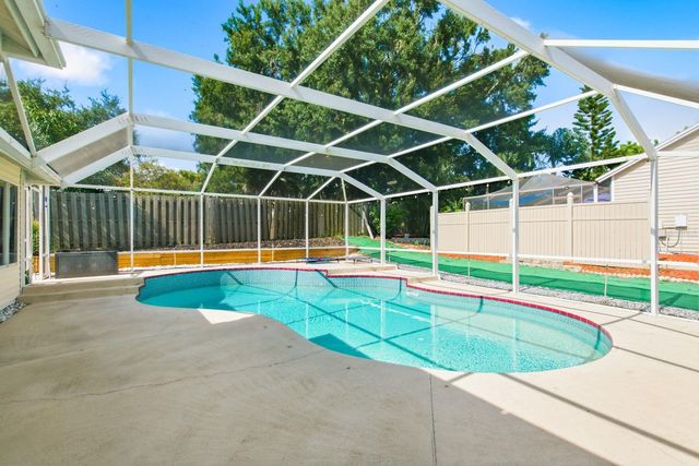 970 VALLEY VIEW CIRCLE, Palm Harbor, FL 34684