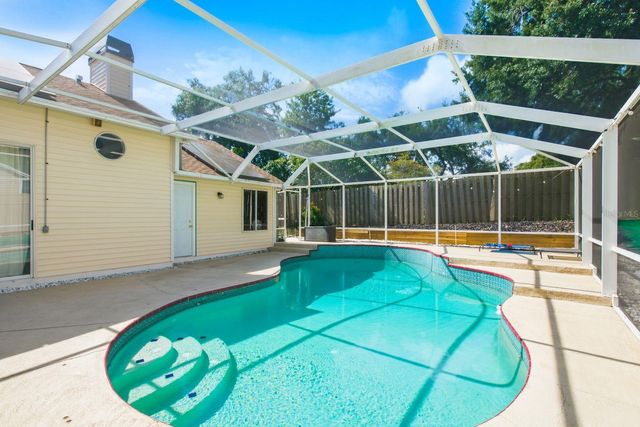 970 VALLEY VIEW CIRCLE, Palm Harbor, FL 34684