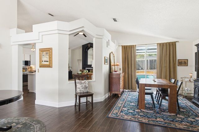970 VALLEY VIEW CIRCLE, Palm Harbor, FL 34684