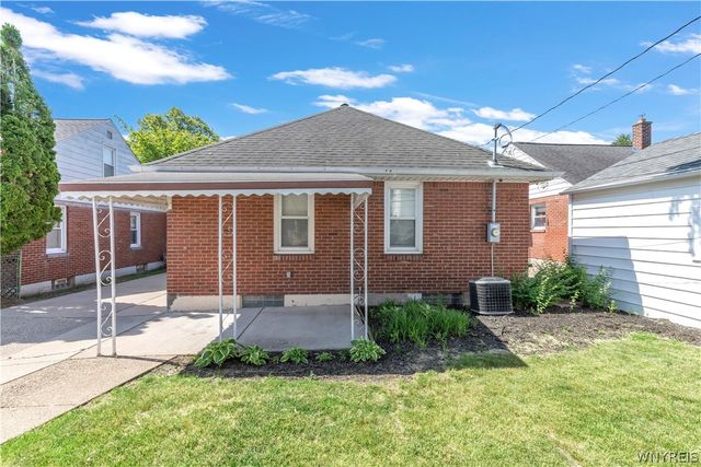 260 Glencove Road, Tonawanda, NY 14223