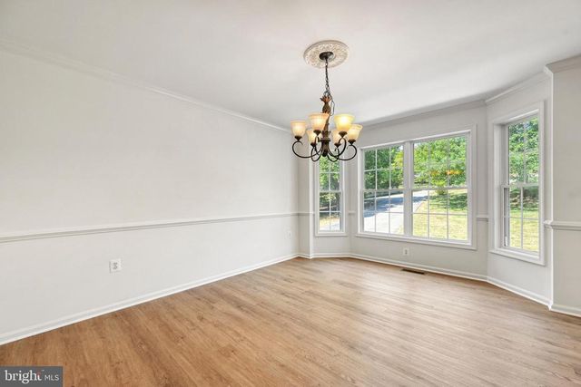 121 BROUNAUGH LN, Mineral, VA 23117