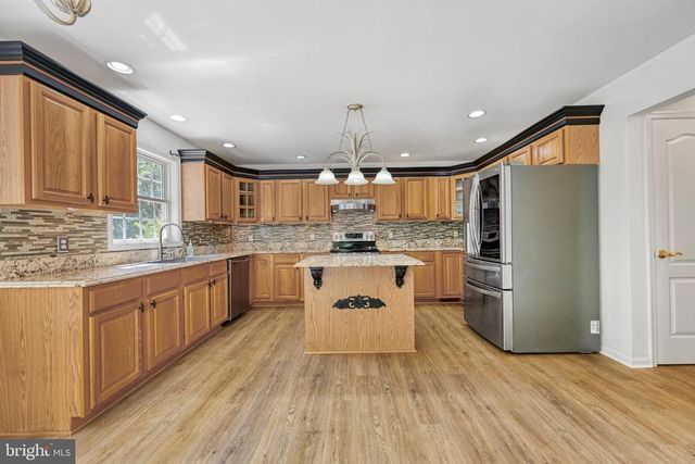 121 BROUNAUGH LN, Mineral, VA 23117