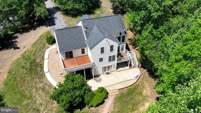 121 BROUNAUGH LN, Mineral, VA 23117
