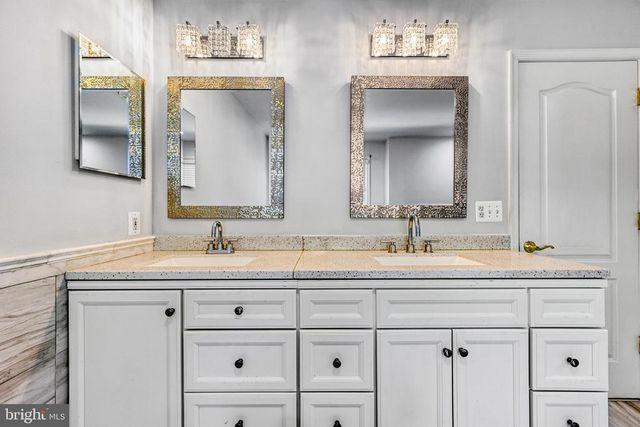 121 BROUNAUGH LN, Mineral, VA 23117