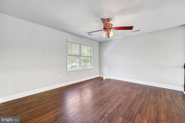 121 BROUNAUGH LN, Mineral, VA 23117