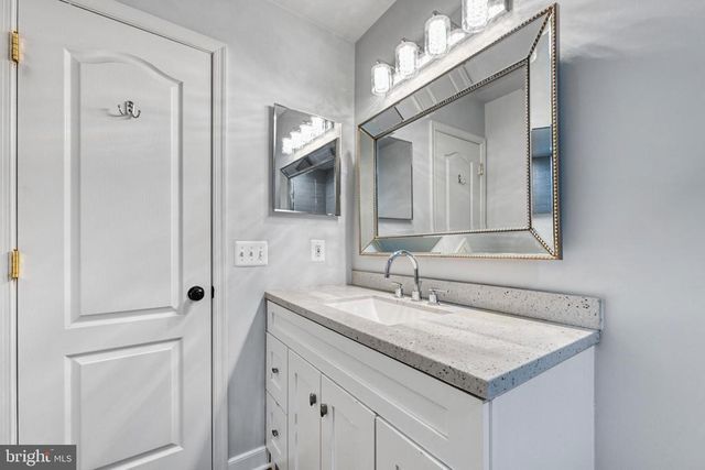 121 BROUNAUGH LN, Mineral, VA 23117