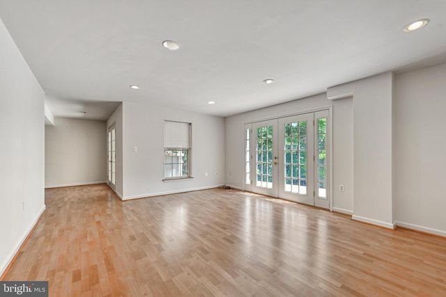 121 BROUNAUGH LN, Mineral, VA 23117