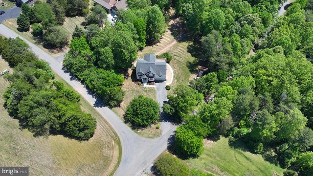 121 BROUNAUGH LN, Mineral, VA 23117