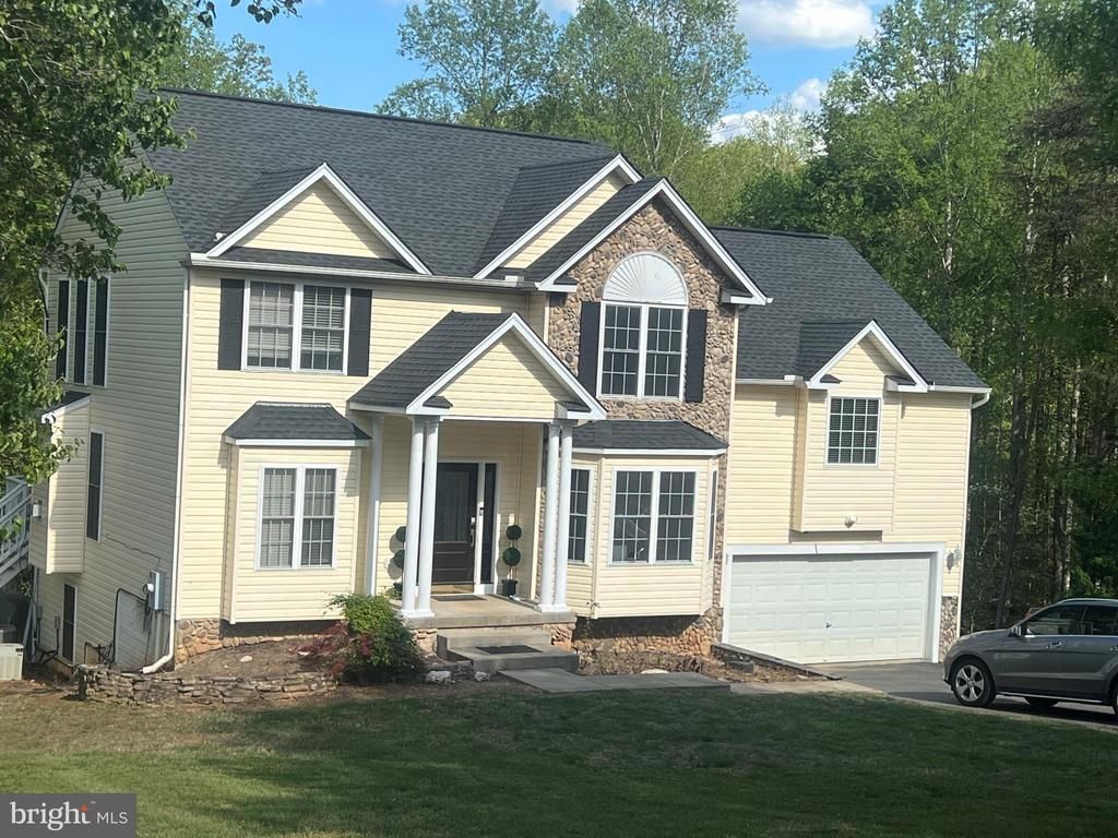 121 BROUNAUGH LN, Mineral, VA 23117