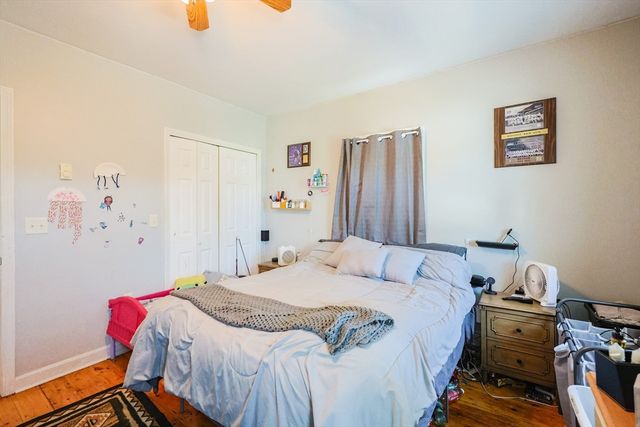 69 Lake St, Webster, MA 01570