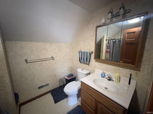 205 Avenue One Street, Attica, IN 47918