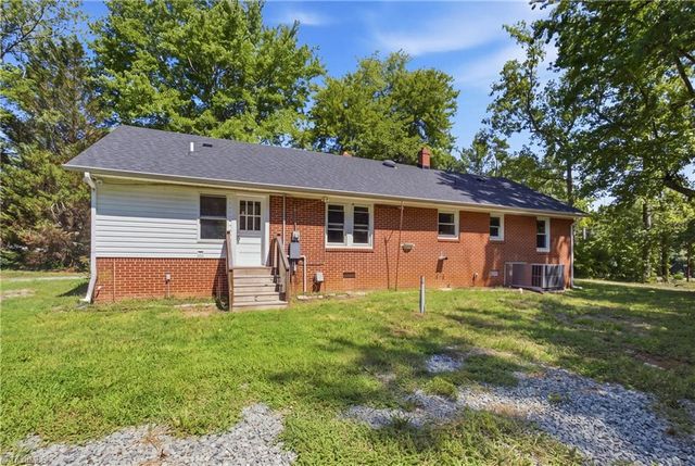 3048 NC Highway 62, Liberty, NC 27298