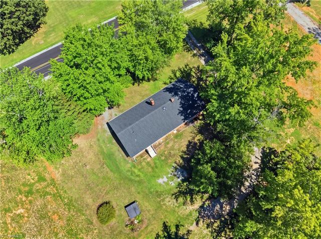 3048 NC Highway 62, Liberty, NC 27298