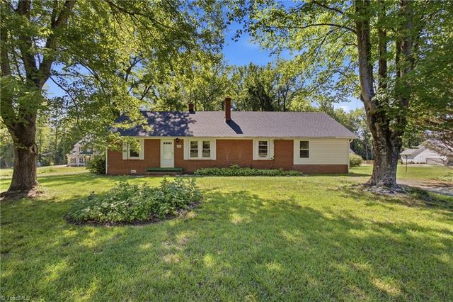3048 NC Highway 62, Liberty, NC 27298