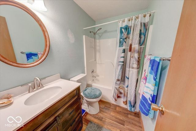 6154 Long River Lane, Indianapolis, IN 46221