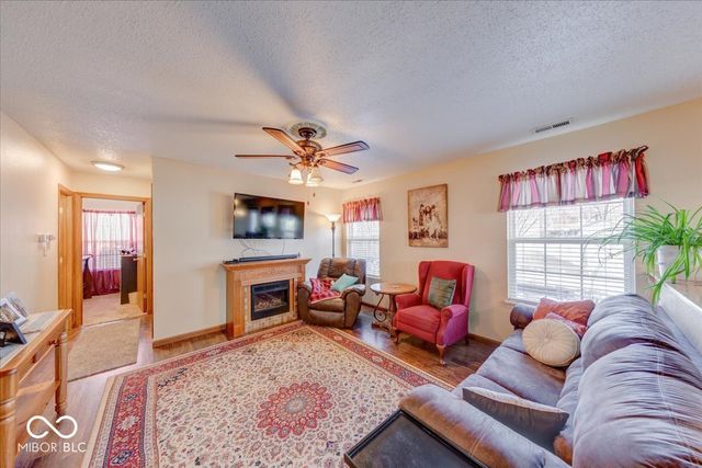 6154 Long River Lane, Indianapolis, IN 46221