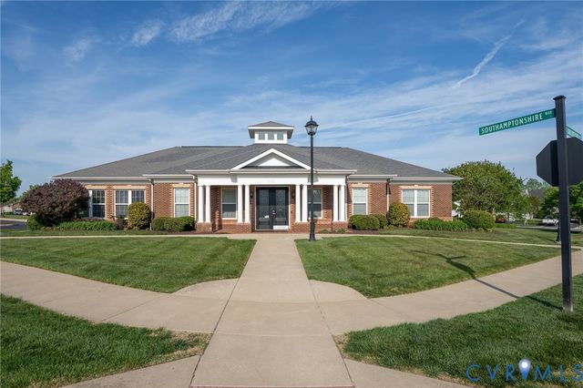 7683 Autumn Leaves Ln, New Kent, VA 23124