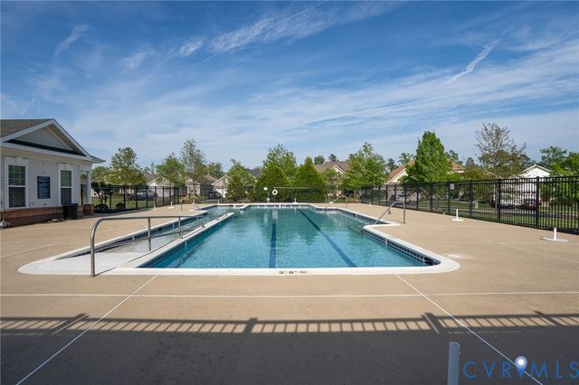7683 Autumn Leaves Ln, New Kent, VA 23124