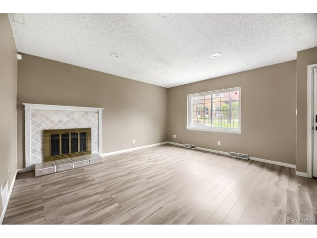 5855 S Lowell Blvd, Littleton, CO 80123