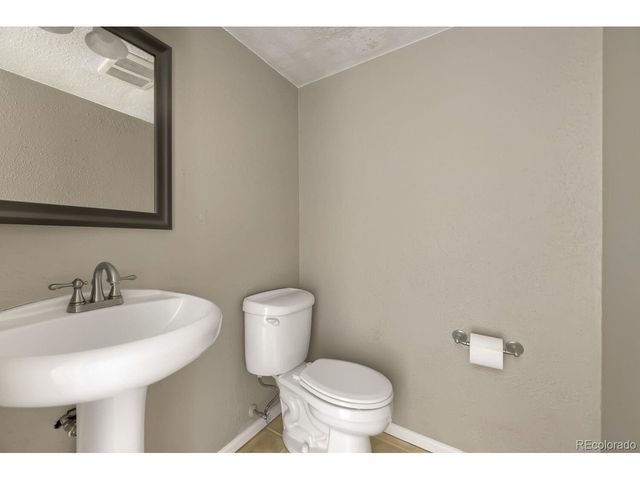 5855 S Lowell Blvd, Littleton, CO 80123