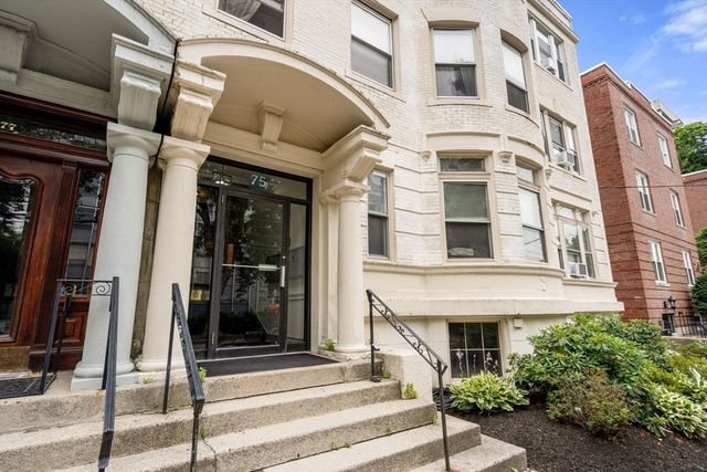 75 Park B, Brookline, MA 02446