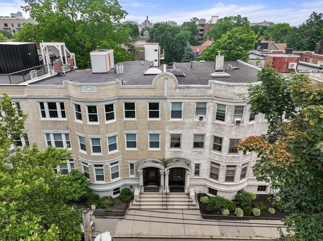 75 Park B, Brookline, MA 02446