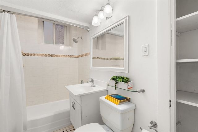 75 Park B, Brookline, MA 02446