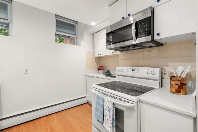 75 Park B, Brookline, MA 02446
