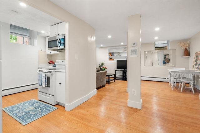 75 Park B, Brookline, MA 02446