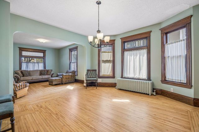 3308 Harriet Avenue, Minneapolis, MN 55408