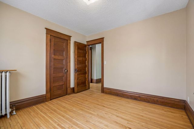 3308 Harriet Avenue, Minneapolis, MN 55408