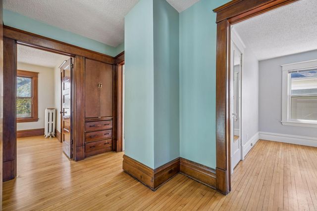 3308 Harriet Avenue, Minneapolis, MN 55408