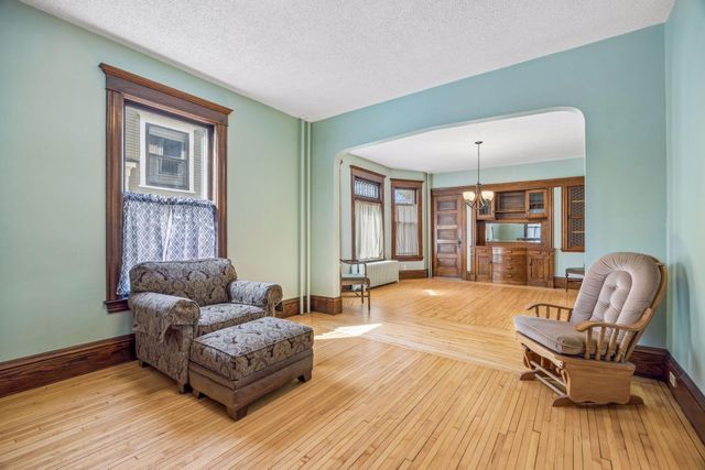 3308 Harriet Avenue, Minneapolis, MN 55408