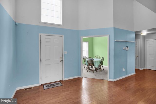 222 YOCOM RD, Douglassville, PA 19518