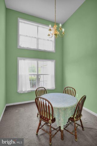 222 YOCOM RD, Douglassville, PA 19518