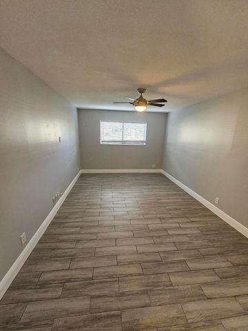 677 Trace Circle 106, Deerfield Beach, FL 33441