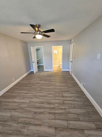 677 Trace Circle 106, Deerfield Beach, FL 33441