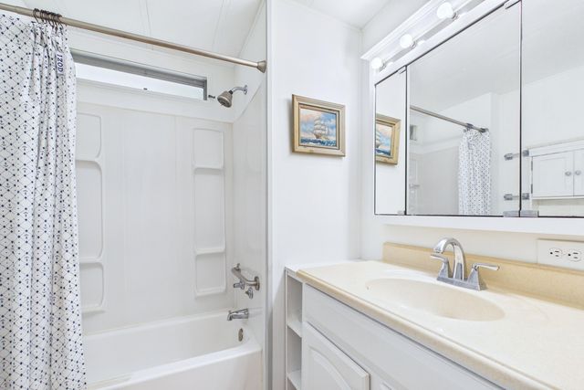 31012 BAHIA BAY, Boynton Beach, FL 33436