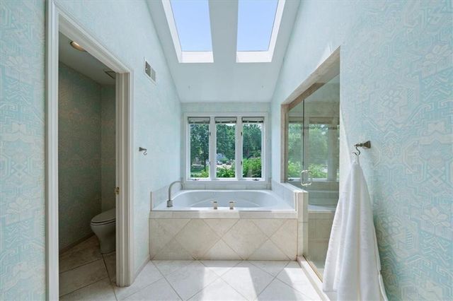 3908 W 124th Street, Leawood, KS 66209