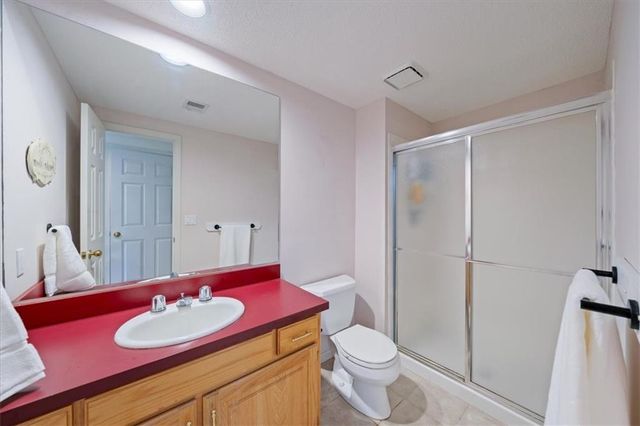 3908 W 124th Street, Leawood, KS 66209