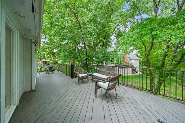3908 W 124th Street, Leawood, KS 66209