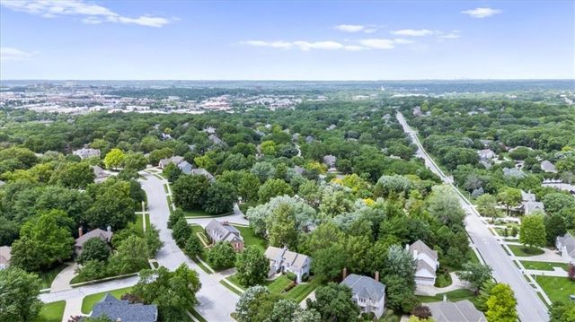 3908 W 124th Street, Leawood, KS 66209