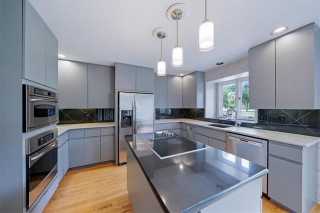3908 W 124th Street, Leawood, KS 66209