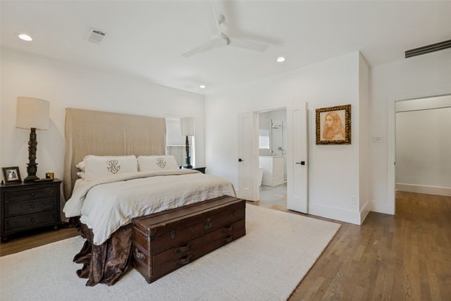 6933 Wabash Circle, Dallas, TX 75214