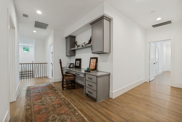 6933 Wabash Circle, Dallas, TX 75214