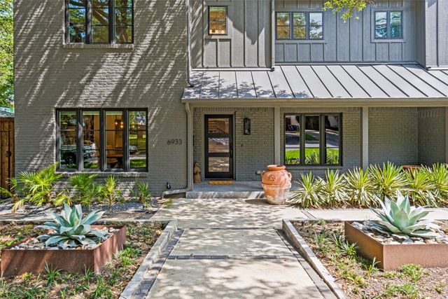 6933 Wabash Circle, Dallas, TX 75214