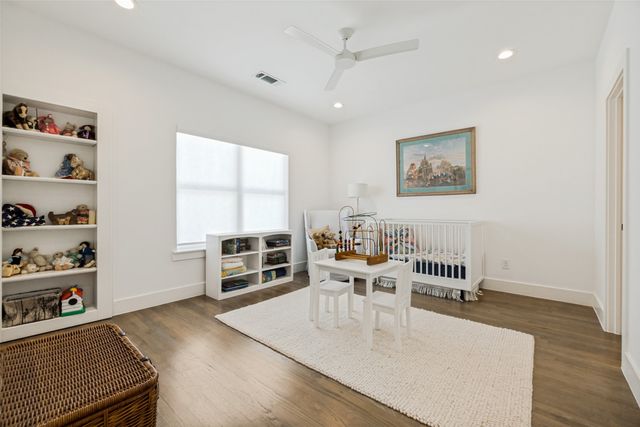 6933 Wabash Circle, Dallas, TX 75214