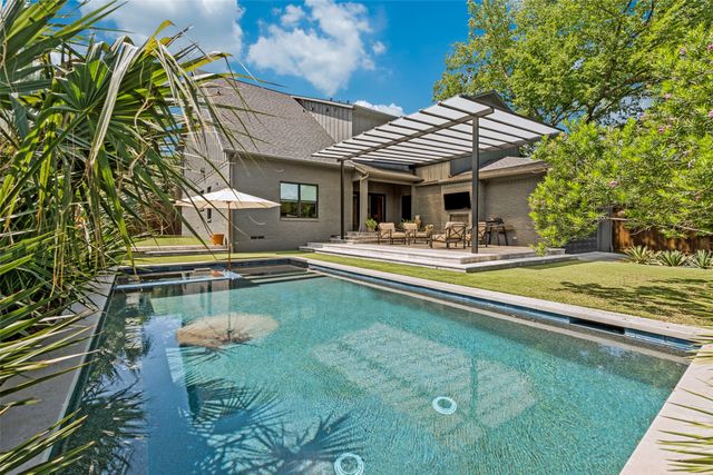 6933 Wabash Circle, Dallas, TX 75214