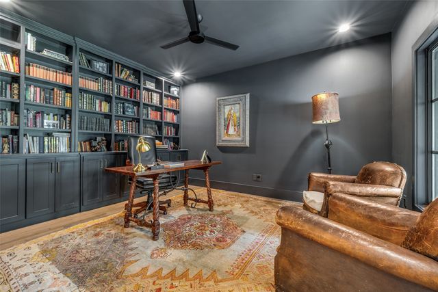 6933 Wabash Circle, Dallas, TX 75214